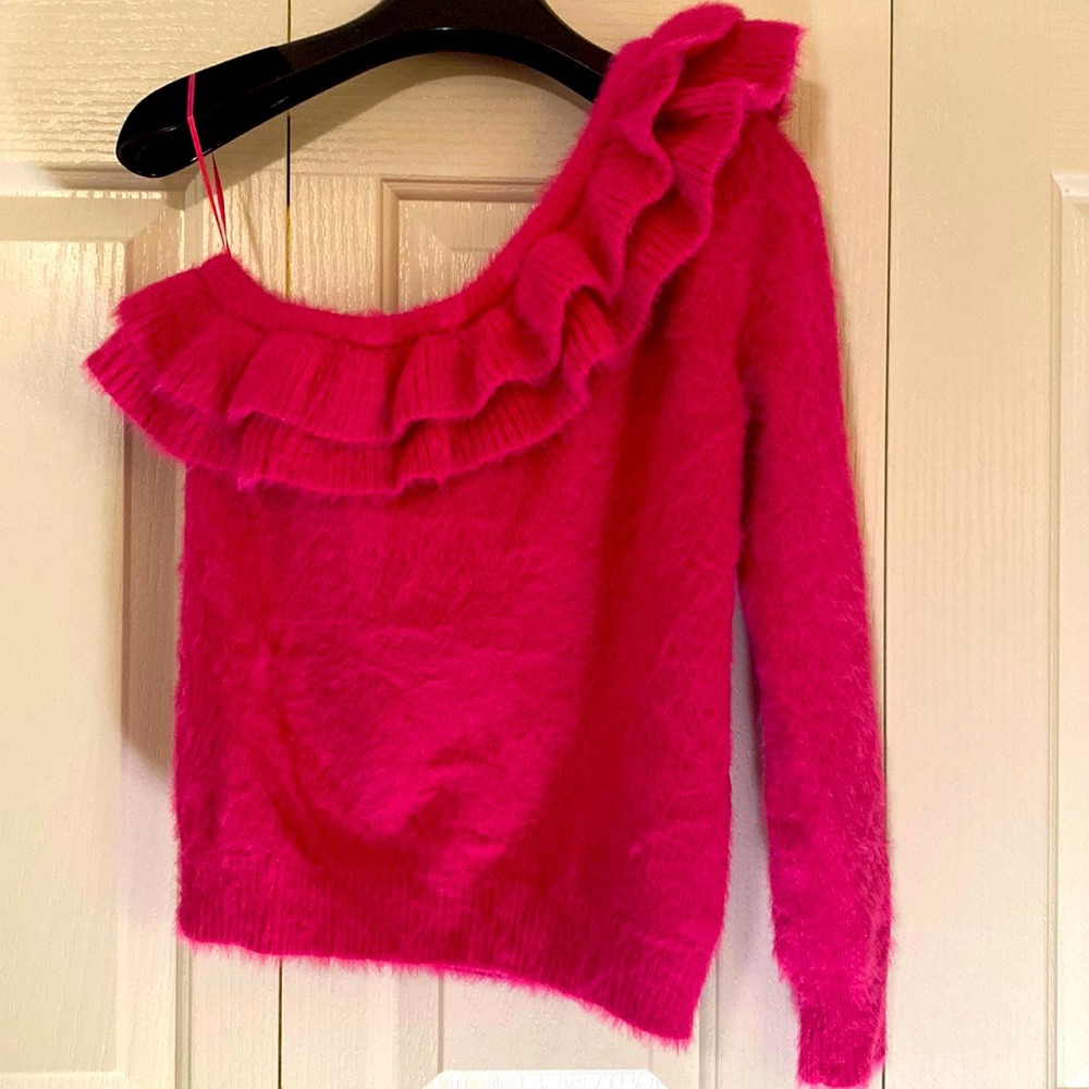 DO+BE One Shoulder Sweater